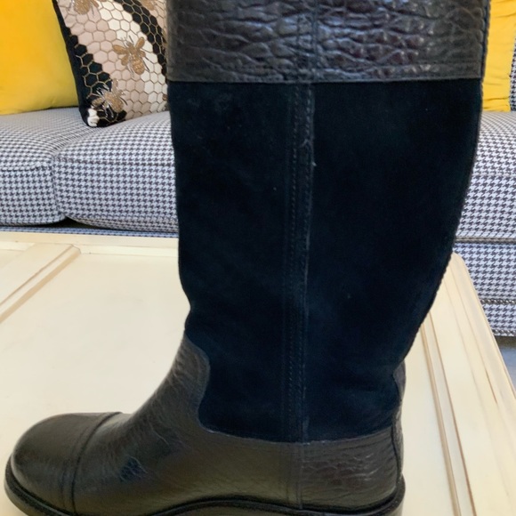 BEAUTIFUL TORY BURCH BLACK COREY MID CALF FLAT LEATHER SUEDE BOOTS SIZE 6.5 - Picture 14 of 16